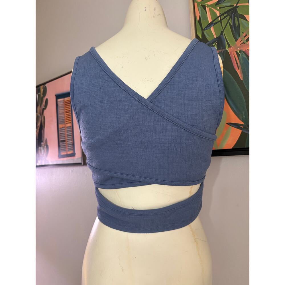 Roxy Blue Wrap Back Cropped Tank Top Athletic Yoga Activewear L - Picture 2 of 7